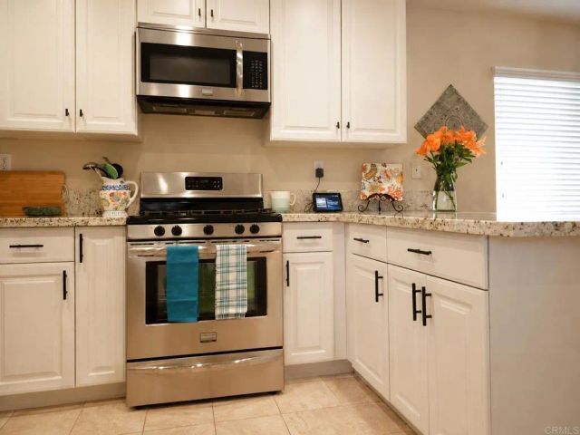 23800 Corte Picante, Murrieta, CA 92562