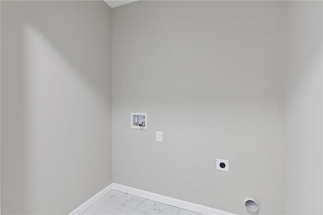 3738 White Pine Road, Snellville, GA 30039