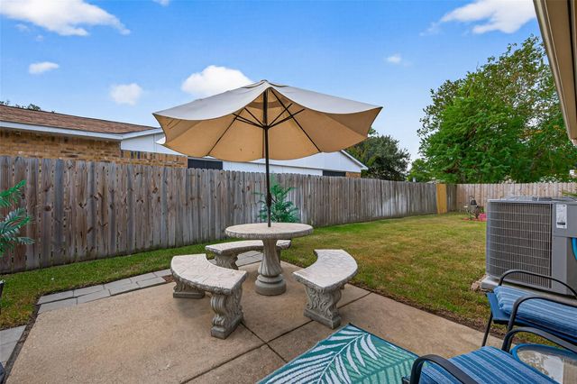 22815 Thadds Trail, Spring, TX 77373