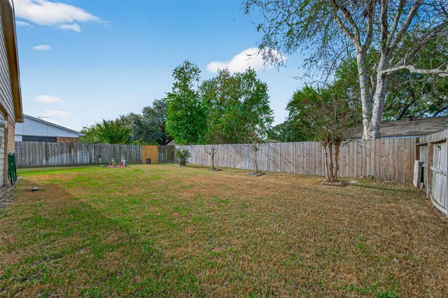 22815 Thadds Trail, Spring, TX 77373