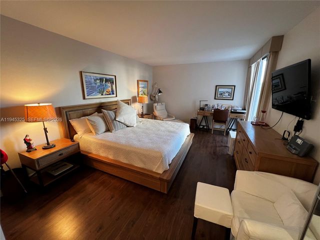 19707 Turnberry Way 4L, Aventura, FL 33180