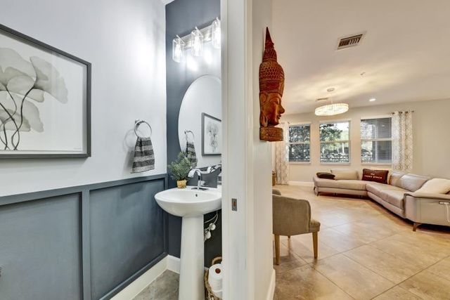 2970 NW 124th Way 2970, Sunrise, FL 33323