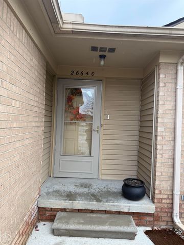 26640 Daniela Drive, Warren, MI 48091