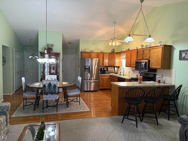 26640 Daniela Drive, Warren, MI 48091