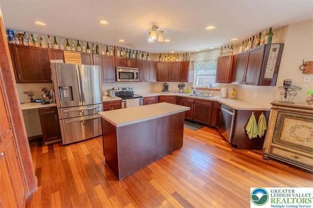 2510 Rising Hill Drive, Chestnuthill Twp, PA 18353