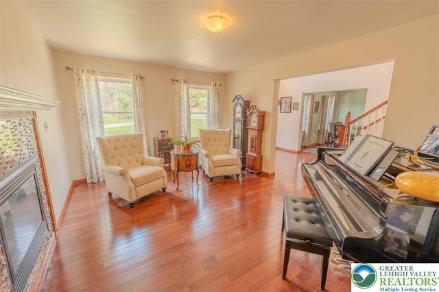 2510 Rising Hill Drive, Chestnuthill Twp, PA 18353