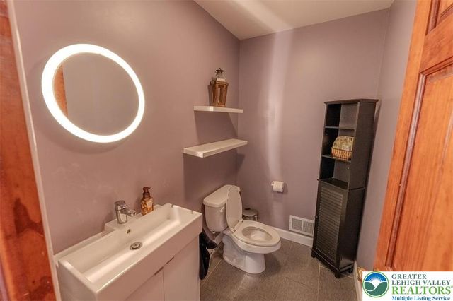 2510 Rising Hill Drive, Chestnuthill Twp, PA 18353