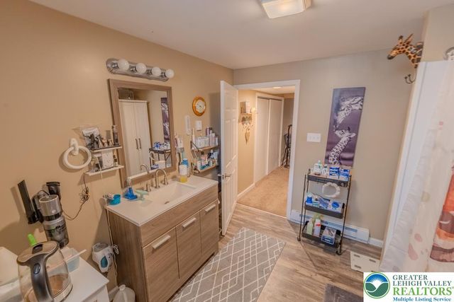 2510 Rising Hill Drive, Chestnuthill Twp, PA 18353