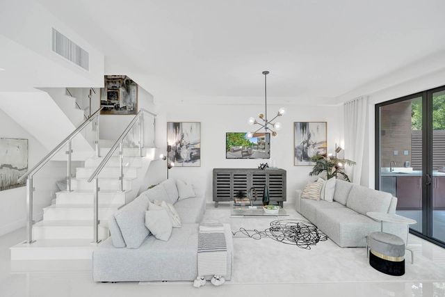 3040 N Ocean Boulevard N106, Fort Lauderdale, FL 33308