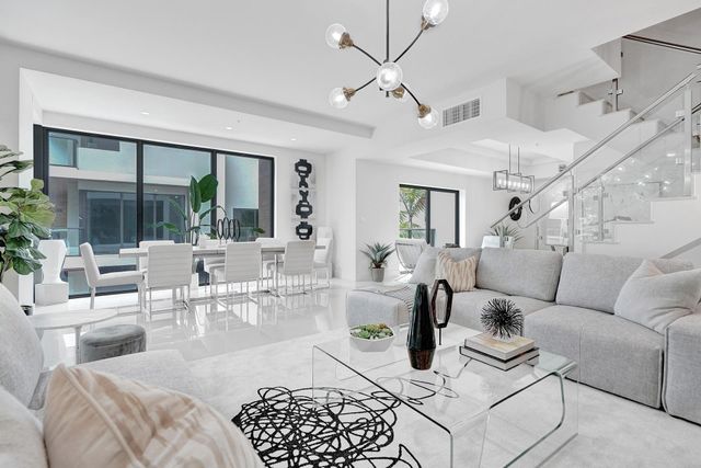 3040 N Ocean Boulevard N106, Fort Lauderdale, FL 33308