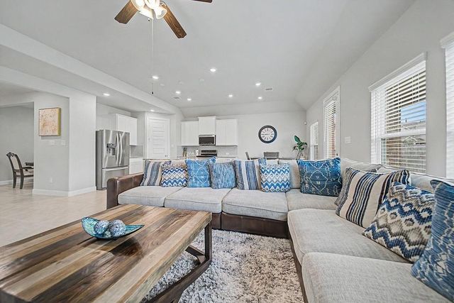 8819 Blue Horizon Court, Cypress, TX 77433