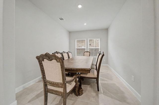 8819 Blue Horizon Court, Cypress, TX 77433