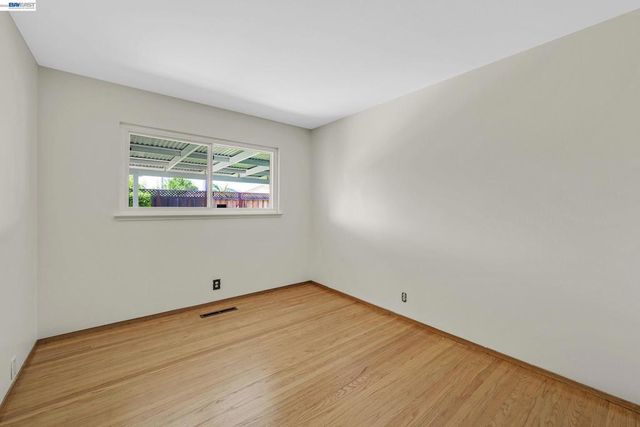 38573 Farwell Dr, Fremont, CA 94536