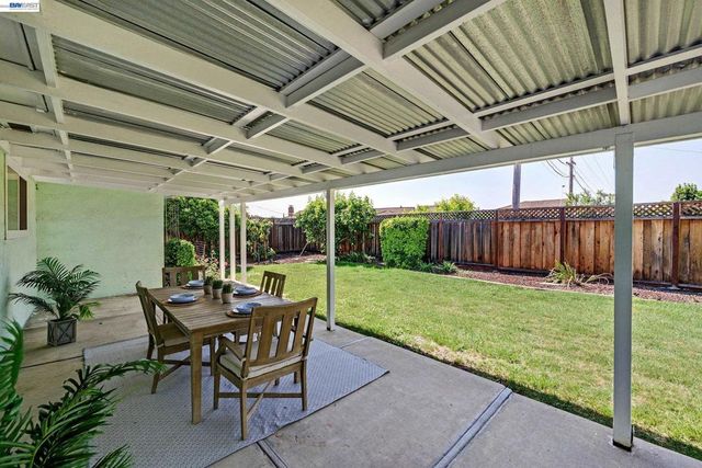 38573 Farwell Dr, Fremont, CA 94536