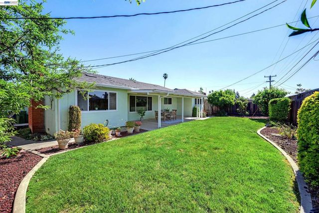 38573 Farwell Dr, Fremont, CA 94536