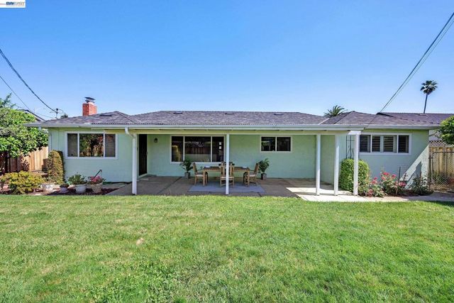 38573 Farwell Dr, Fremont, CA 94536