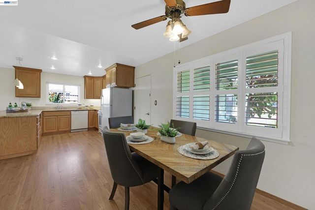 38573 Farwell Dr, Fremont, CA 94536