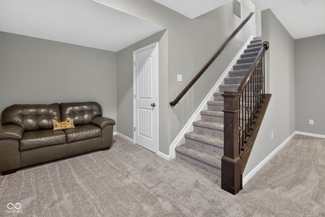 10608 Kensington Lane, Fortville, IN 46040