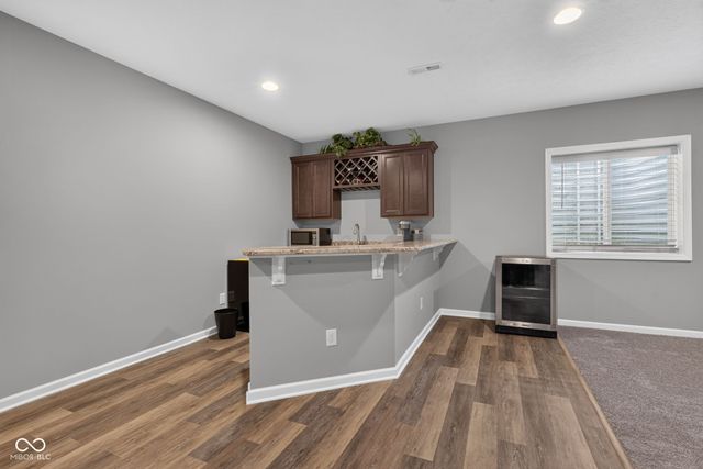 10608 Kensington Lane, Fortville, IN 46040