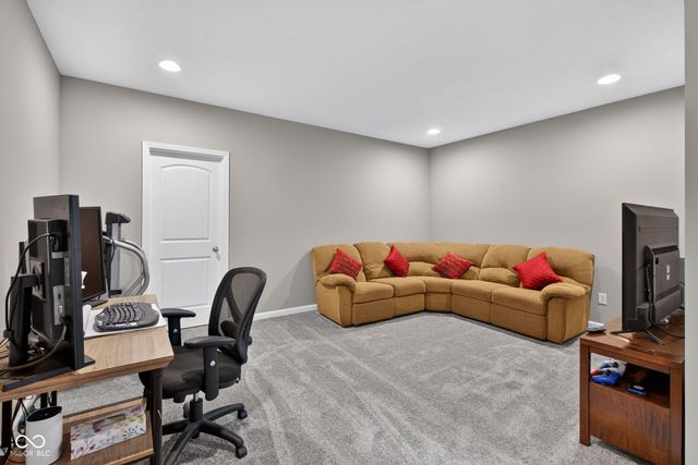 10608 Kensington Lane, Fortville, IN 46040