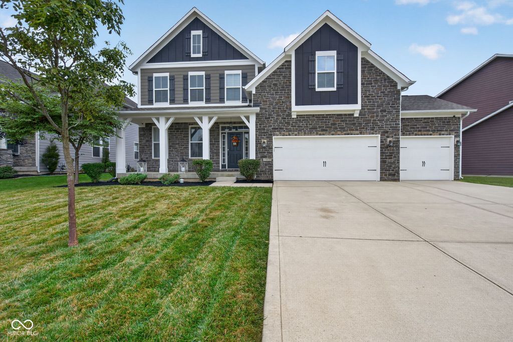 10608 Kensington Lane, Fortville, IN 46040