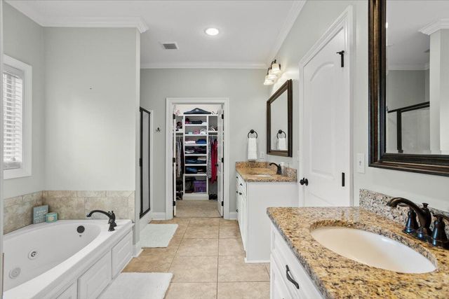 25 W Crockett, Sumrall, MS 39482