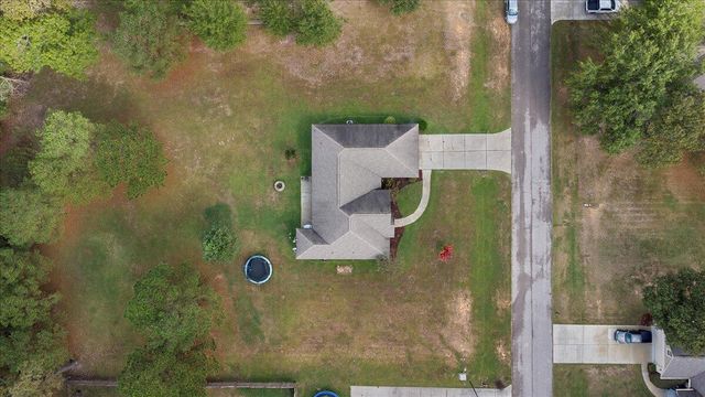 25 W Crockett, Sumrall, MS 39482