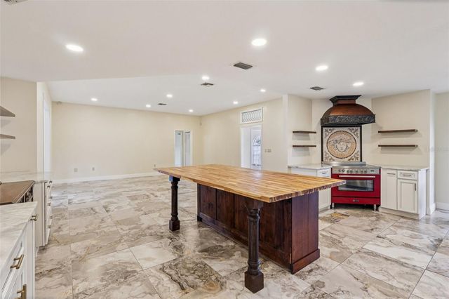 7026 PINEHAVEN DRIVE, Lakeland, FL 33810