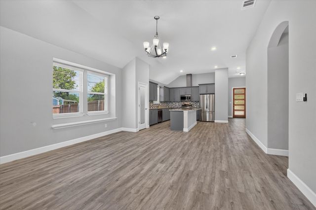 3810 McDougal Street, Greenville, TX 75401