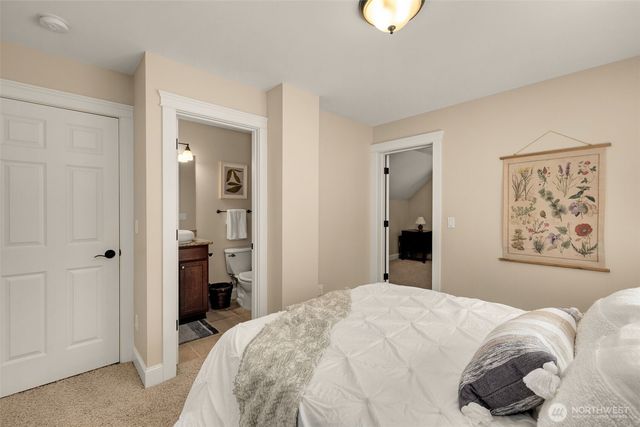 26011 147th Place SE, Kent, WA 98042