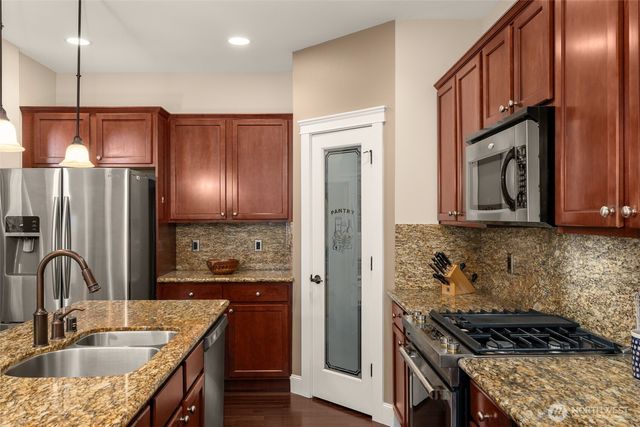 26011 147th Place SE, Kent, WA 98042