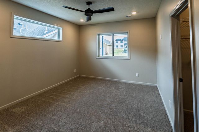 5242 Solstice Place NW, Rochester, MN 55901