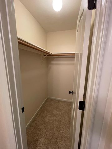 1759 Lakeside Enclave Drive, Houston, TX 77077