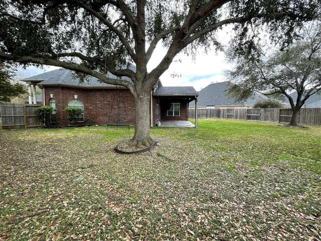 1759 Lakeside Enclave Drive, Houston, TX 77077