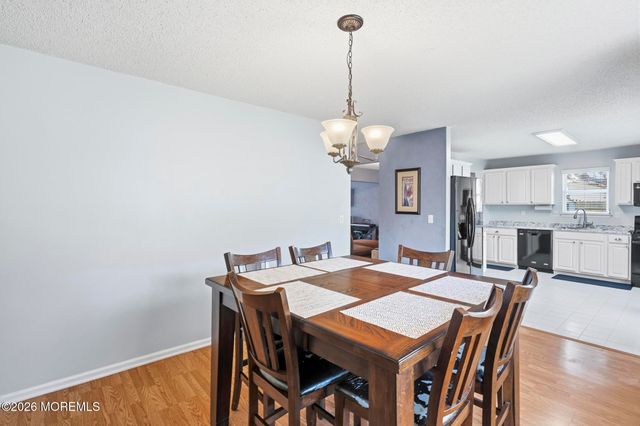 23 Grand Teton Avenue, Howell, NJ 07731