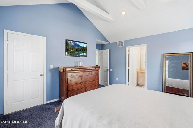 23 Grand Teton Avenue, Howell, NJ 07731