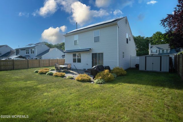 23 Grand Teton Avenue, Howell, NJ 07731