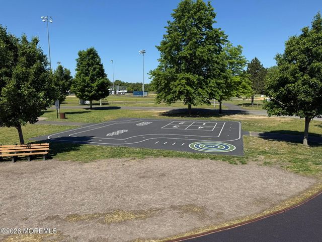 23 Grand Teton Avenue, Howell, NJ 07731