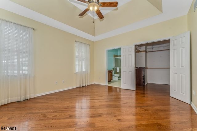 76 Samson Dr, Raritan Twp., NJ 08822