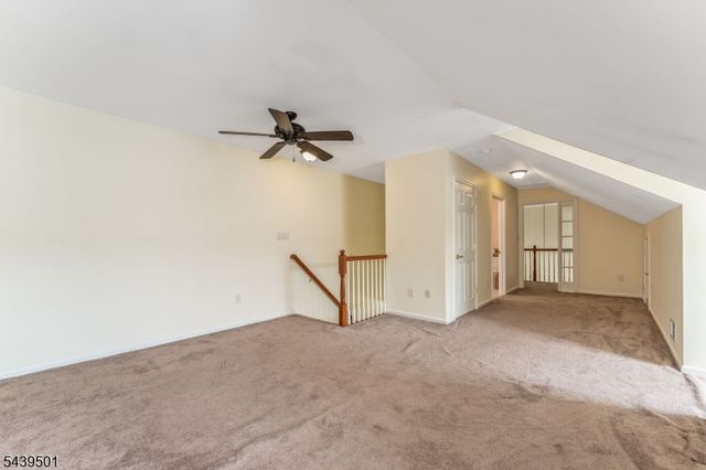76 Samson Dr, Raritan Twp., NJ 08822