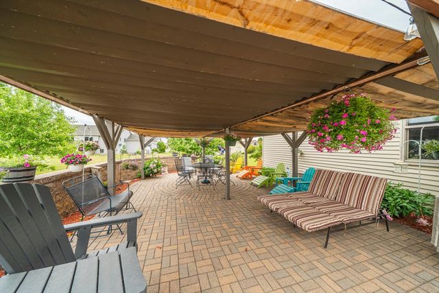969 32nd Street S, Moorhead, MN 56560