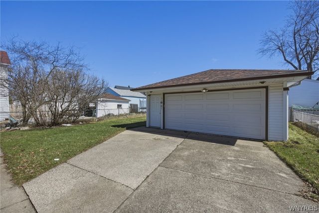 215 Halstead Avenue, Cheektowaga, NY 14212