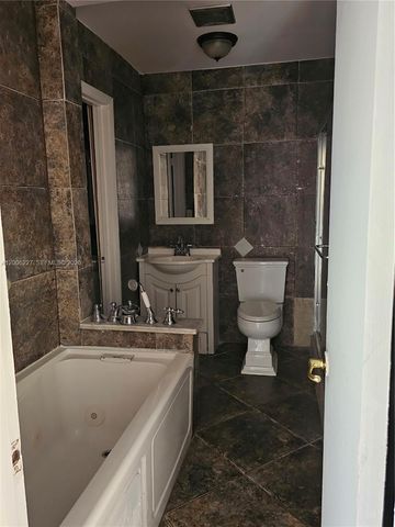 1368 Seaview, North Lauderdale, FL 33068