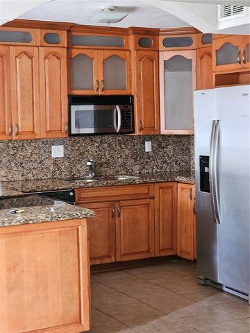 1368 Seaview, North Lauderdale, FL 33068