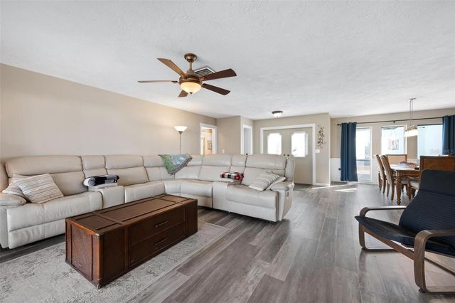 1714 CORAL SANDS COURT, Venice, FL 34293