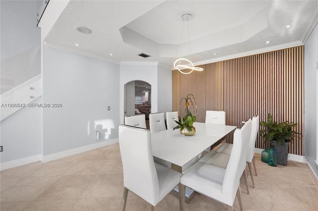 11243 NW 58th Ter 1, Doral, FL 33178