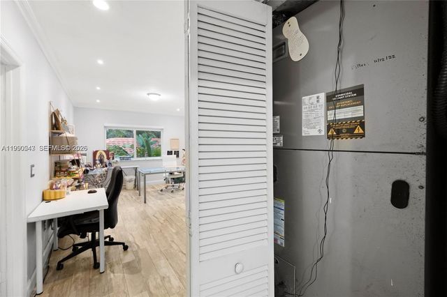 11243 NW 58th Ter 1, Doral, FL 33178