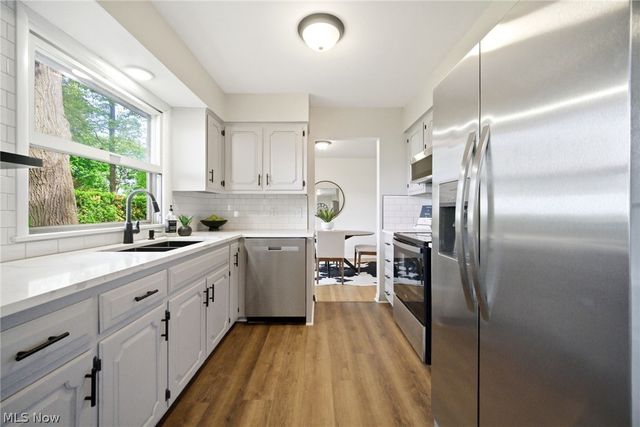 3331 Edington Road, Fairlawn, OH 44333