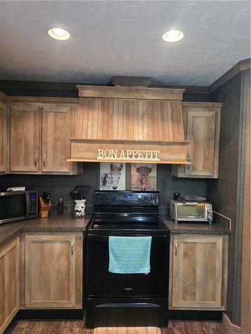 410 Massengale Road, Clarksville, AR 72830