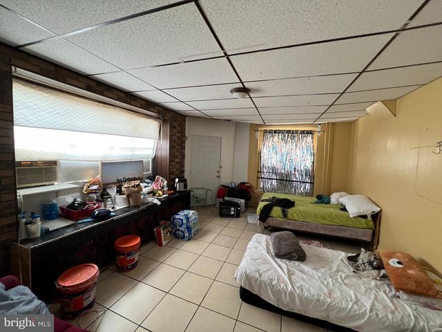 1154 MERCY ST, Philadelphia, PA 19148